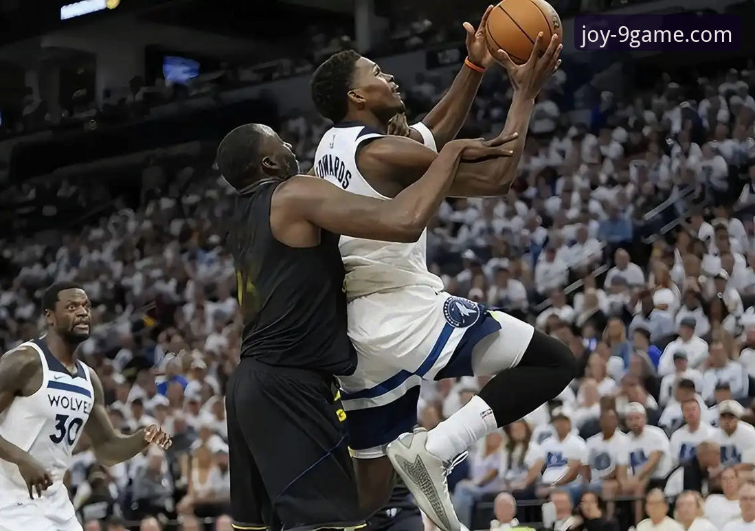 NBA赛事深度解析：骑士险胜魔术，米切尔42分闪耀全场
