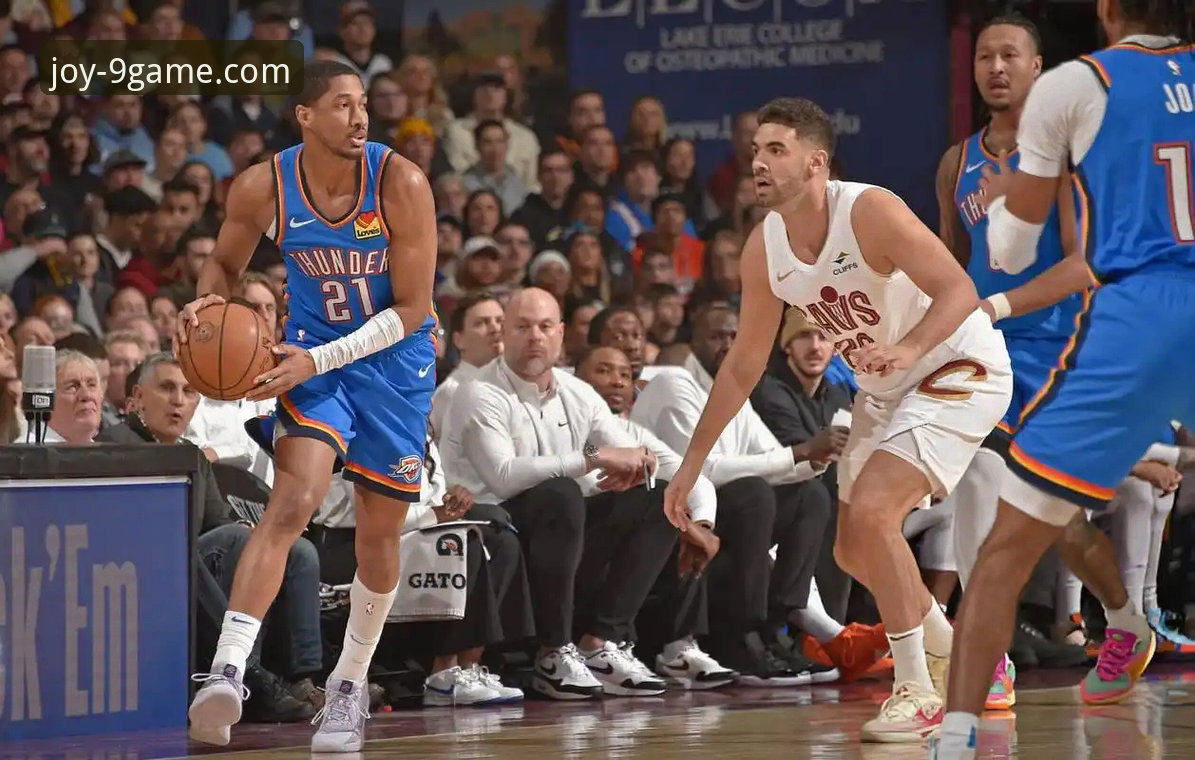 NBA赛事深度解析：骑士险胜魔术，米切尔42分闪耀全场